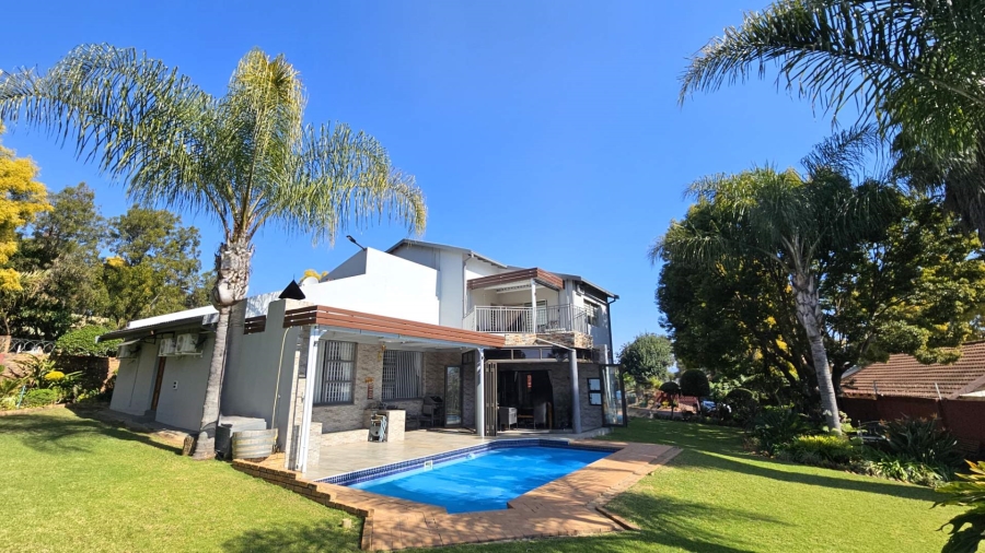 4 Bedroom Property for Sale in Ifafi North West